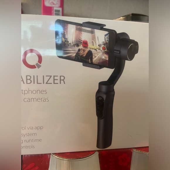ZHIYUN Smooth-Q 3-Axis Handheld Smartphone Gimbal Stabilizer - Black Sealed - Picture 5 of 7